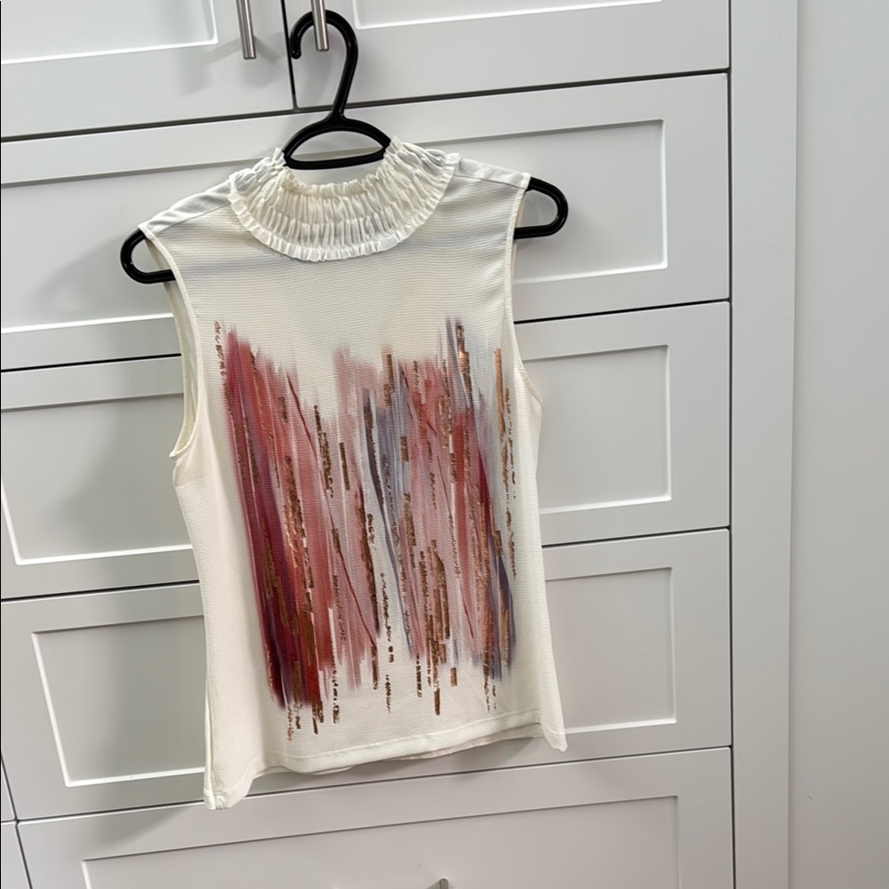 Zara Cream Sleeveless Graphic Blouse